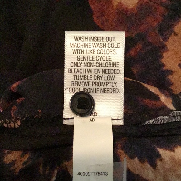 EUC Simply Vera Floral Print Blouse - Picture 6 of 7